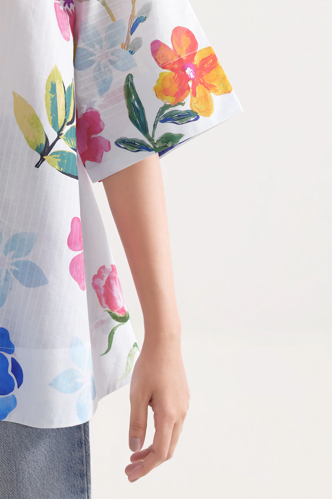 Printed Strip Lawn Stitched Shirt - Image 5