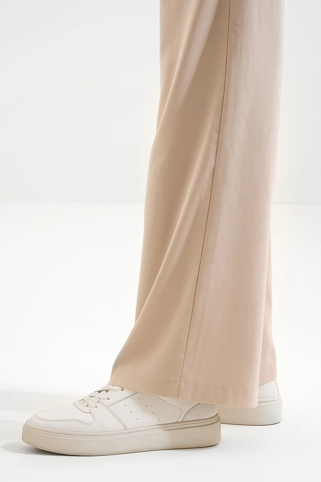 Relaxed Drawstring Trousers - Image 5
