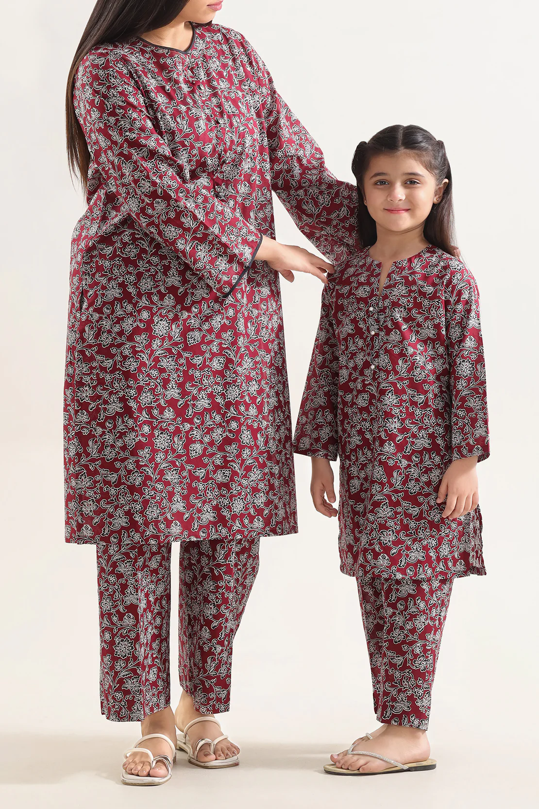 SAYA's Printed Lawn Stitched For Mom And Daughter - Image 3