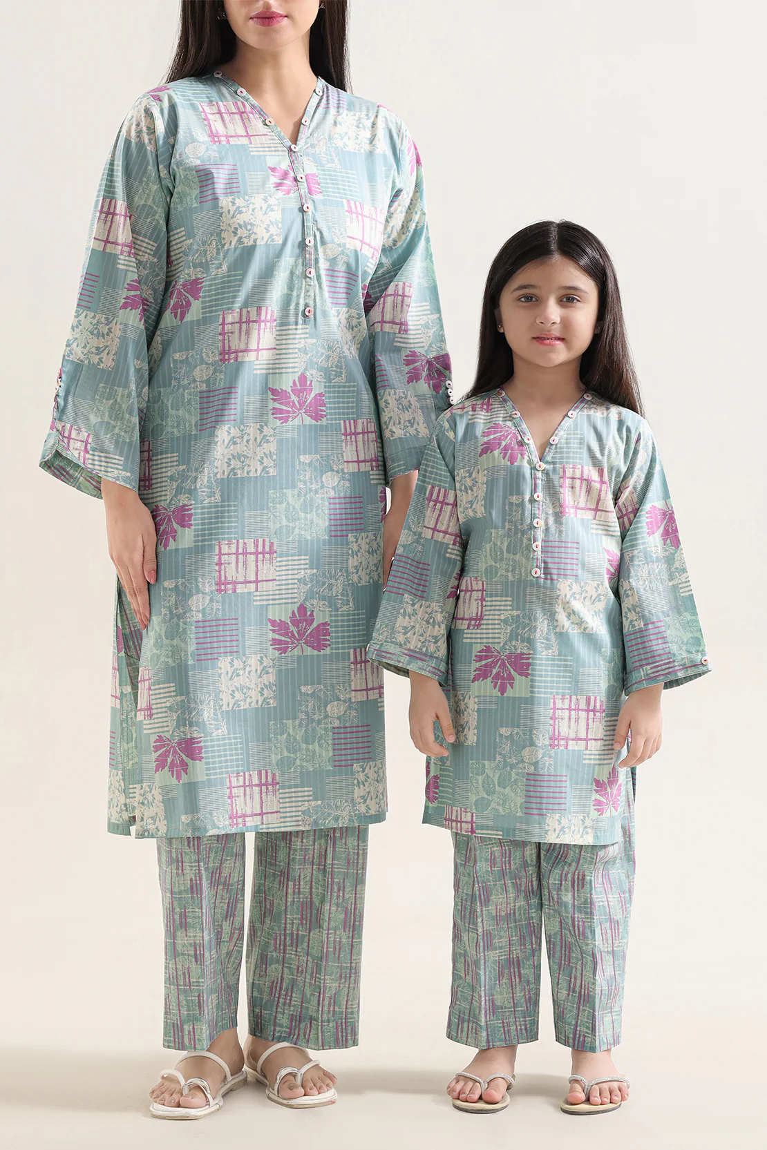 SAYA's Printed Lawn Stitched For Mom And Daughter - Image 4