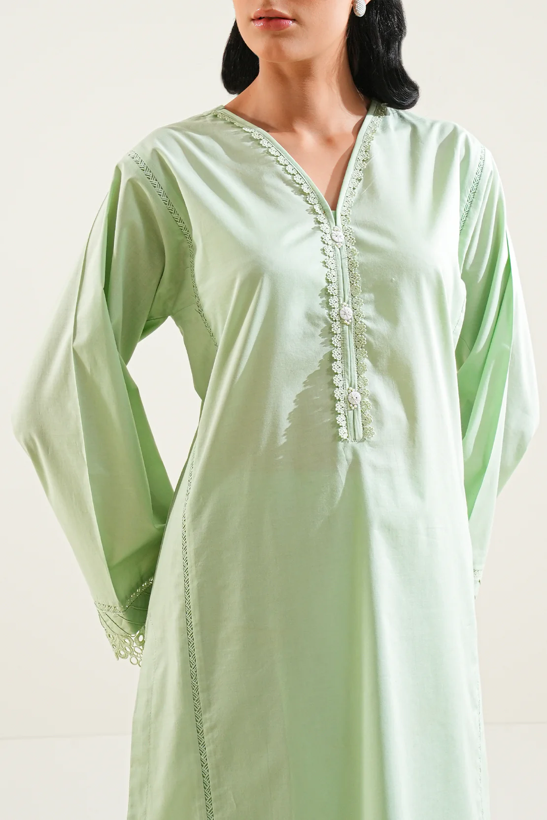 Solid Cambric Stitched 3 Piece - Image 3