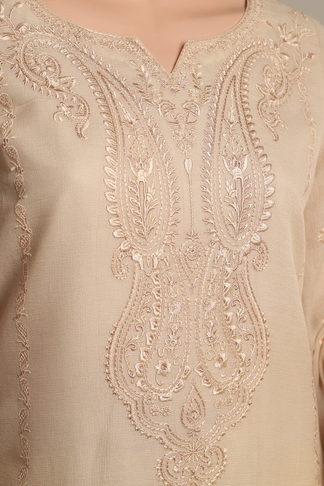 Solid Embroidered Cotton Net Stitched 3 Piece - Image 4