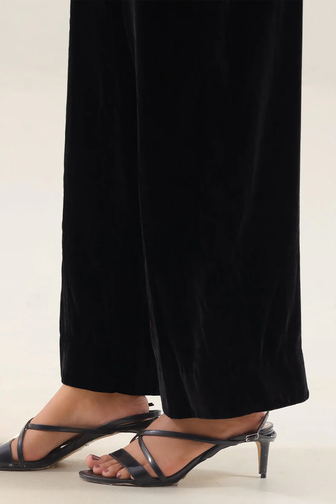 Solid Embroidered Velvet Stitched Shirt - Image 5