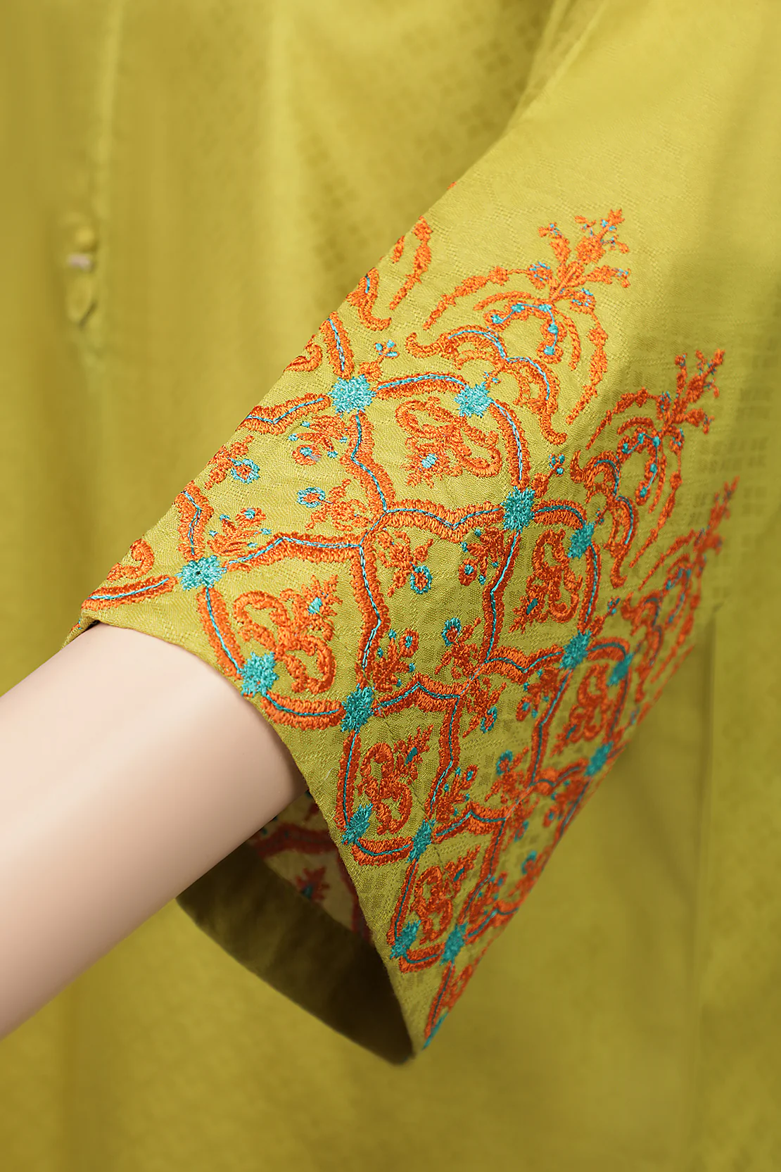 Solid Lawn Jacquard Emb Stitched Shirt - Image 5