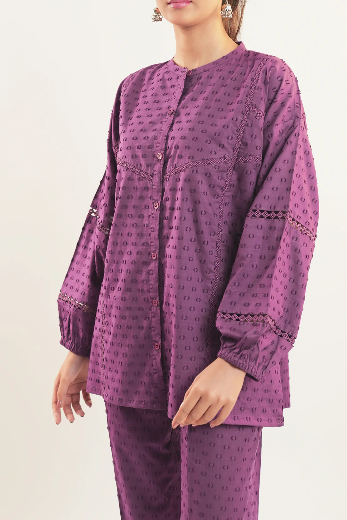 Solid Reverse Jacquard Stitched Shirt - Image 3