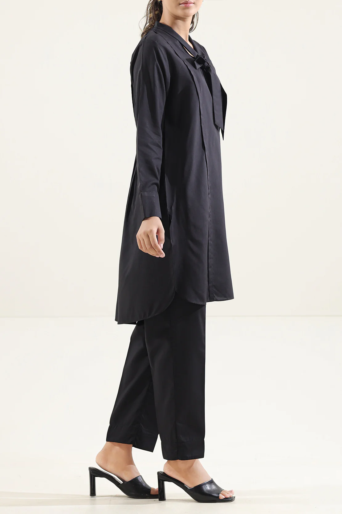 Solid Easy Care Fabric Stitched Shirt - Image 3