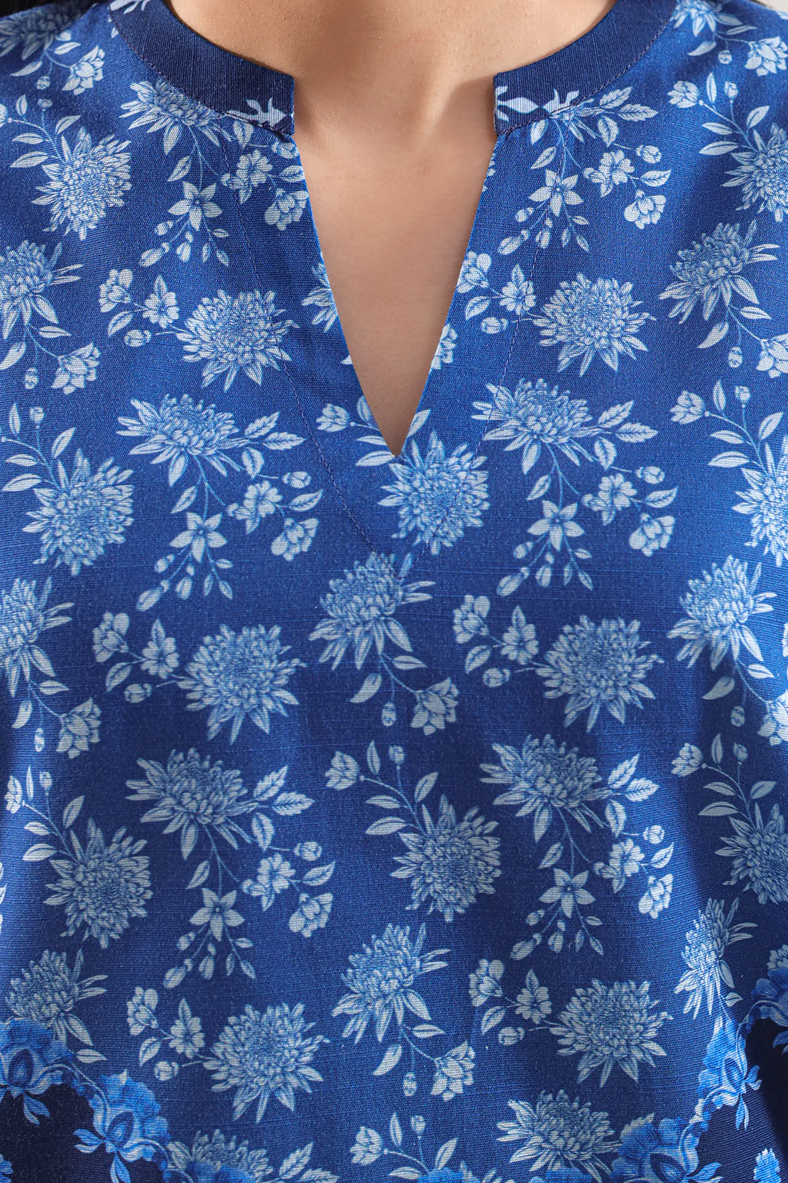 Stitched Khaddar Suit – Printed (2PC Or Shirt) - Image 3