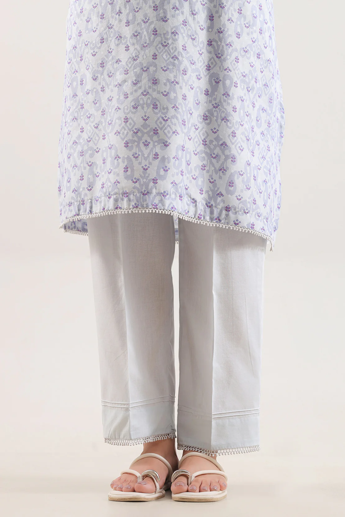 Stitched Lawn Suit – Printed (3PC Or 2PC) - Image 5