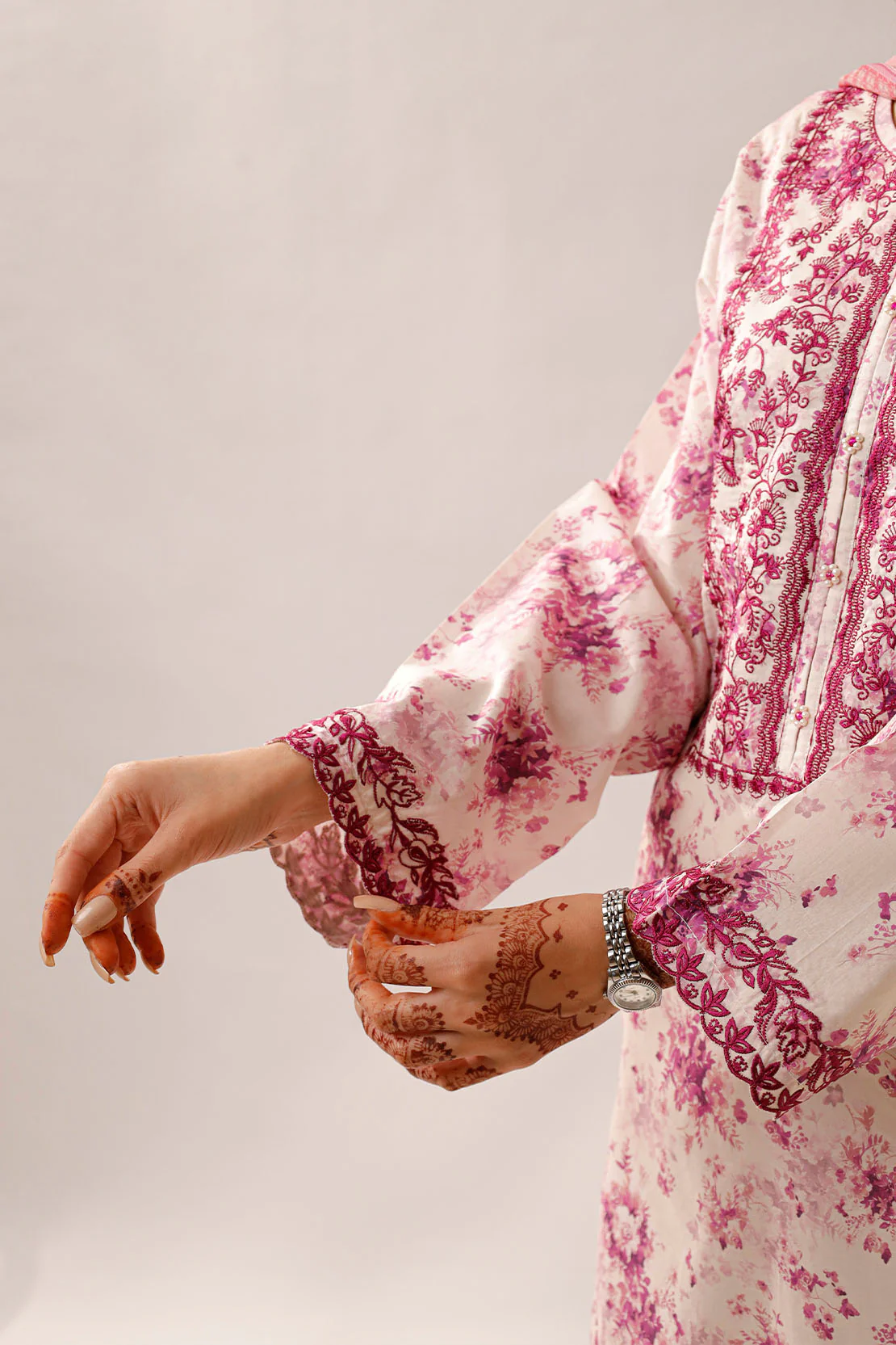 Stitched Printed Embroidered Lawn 3 Piece - Image 6