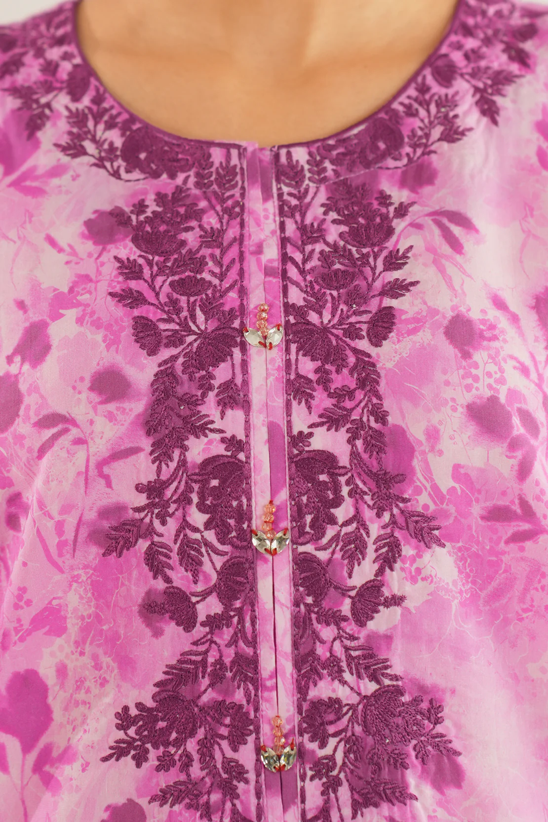 Stitched Printed Embroidered Lawn 3 Piece With Chiffon Dupatta - Image 4