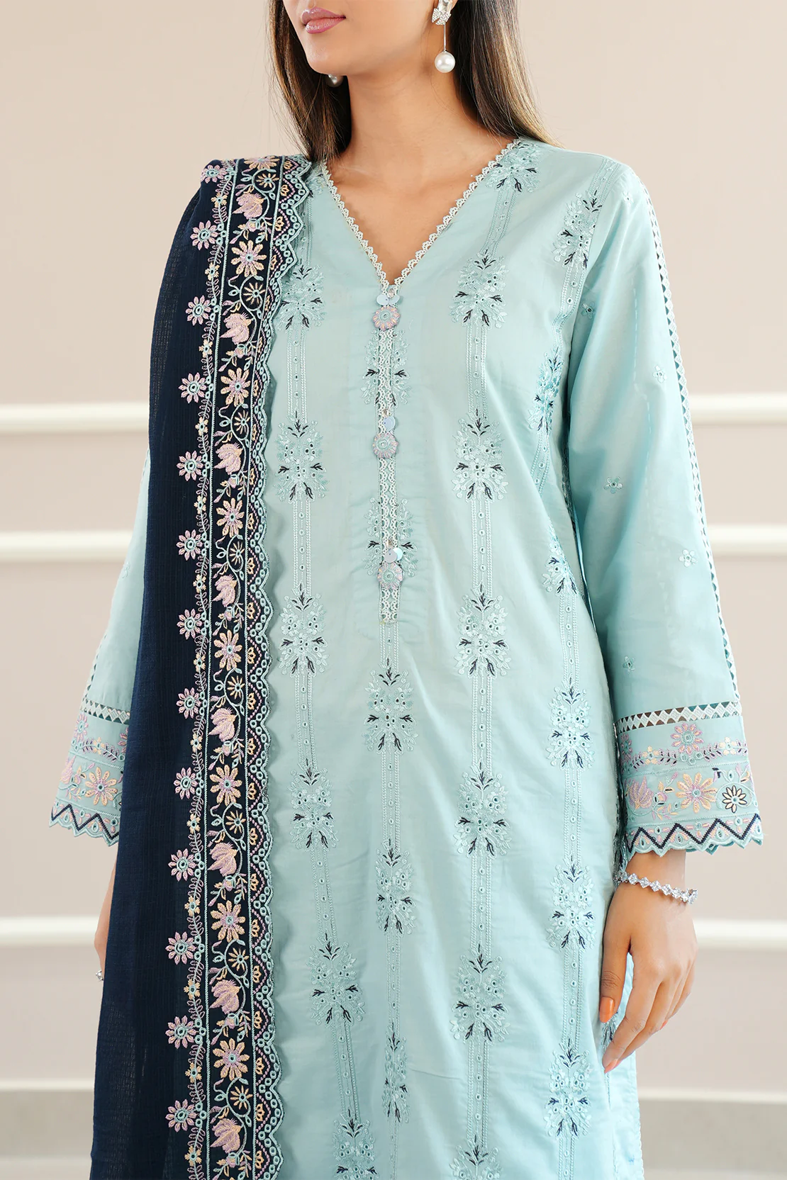 Unstitched Embroidered Cambric 3 Piece - Image 4