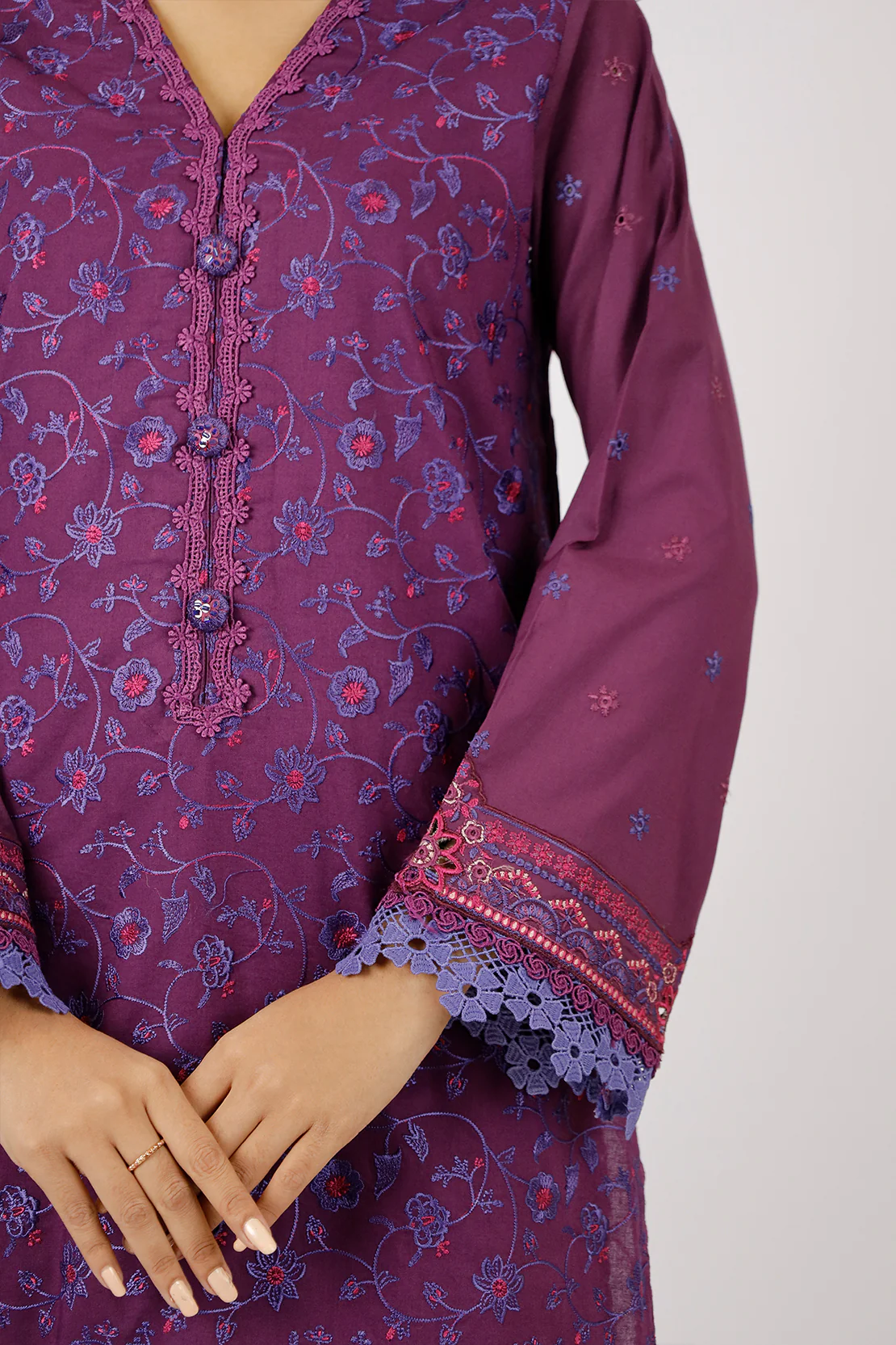 Unstitched Embroidered Cambric 3 Piece - Image 7