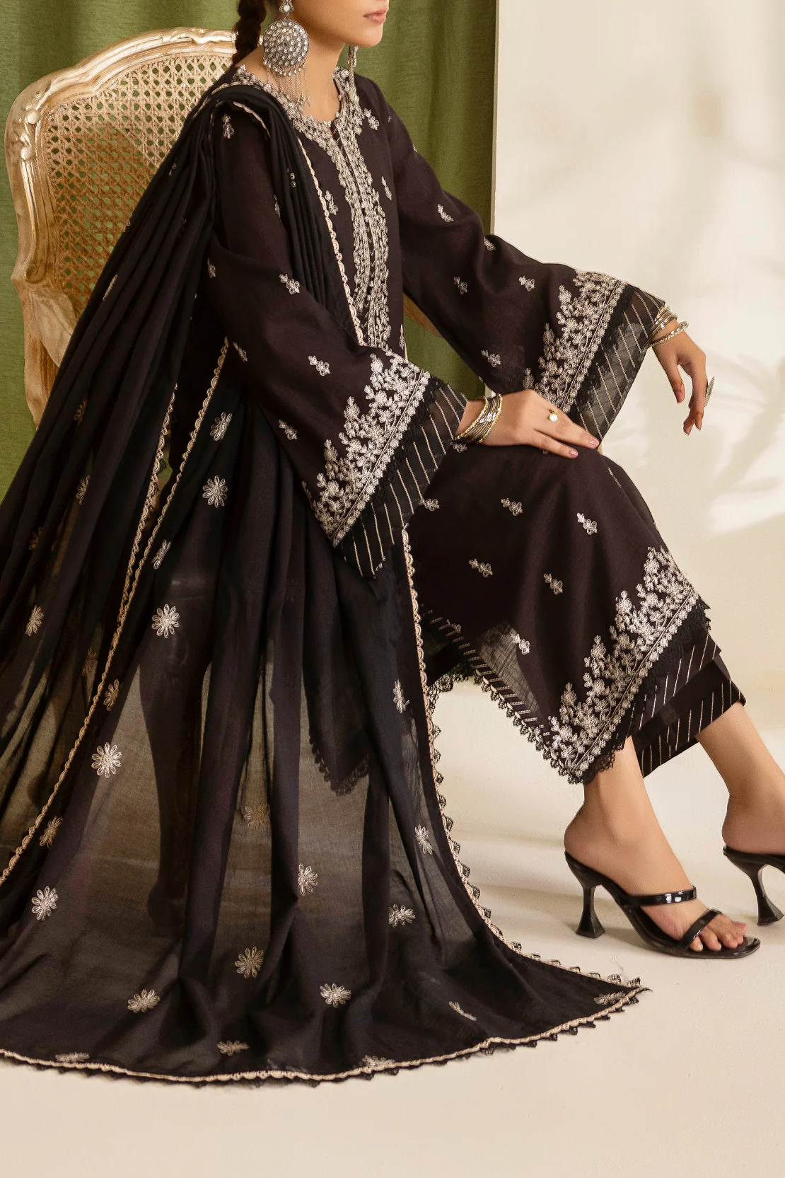 Unstitched Embroidered Cambric 3 Piece - Image 3