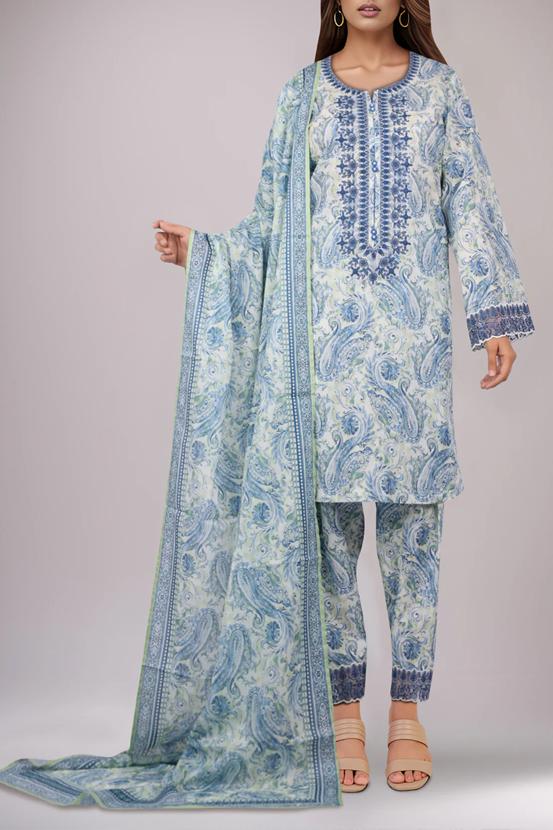 Unstitched Embroidered Lawn 3 Piece With Lawn Dupatta - Image 3
