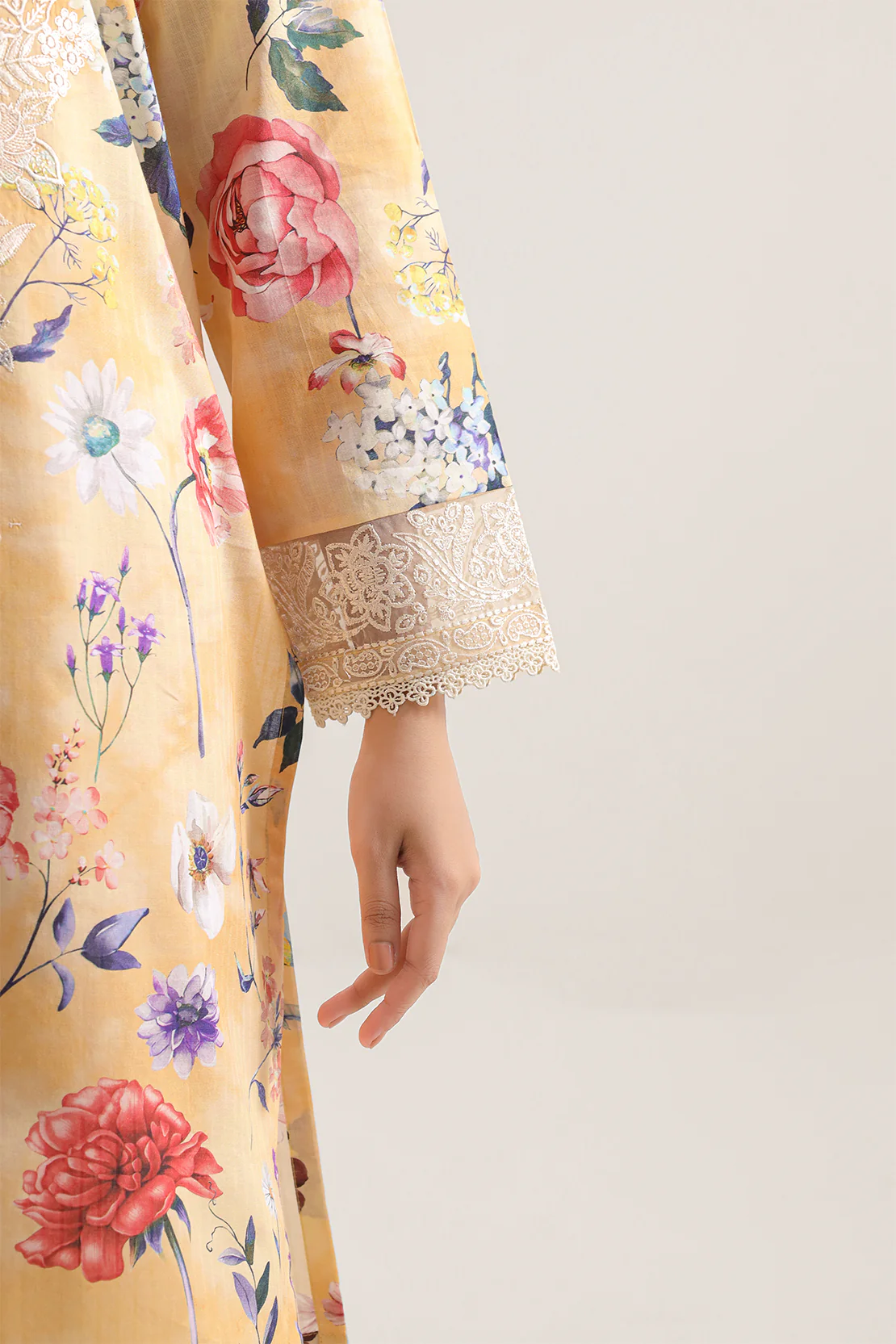 Unstitched Embroidered Strip Lawn 3 Piece - Image 5