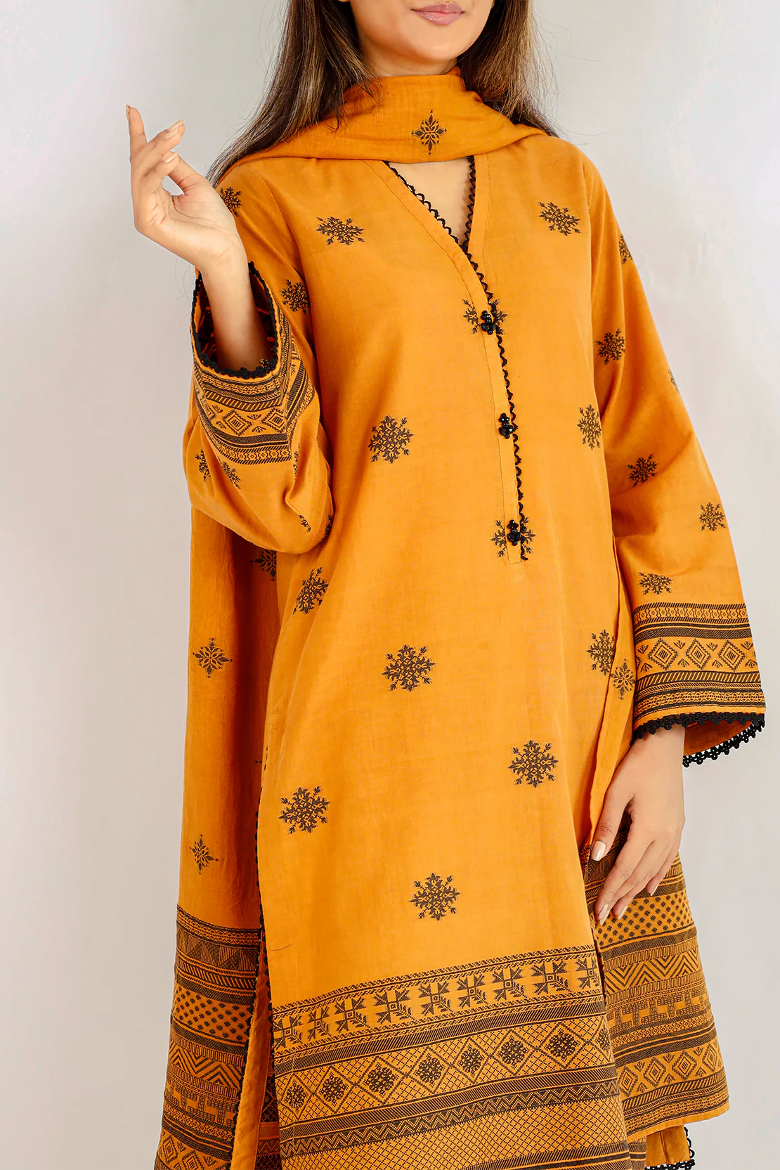 Unstitched Jacquard Cotton 3 Piece - Image 2