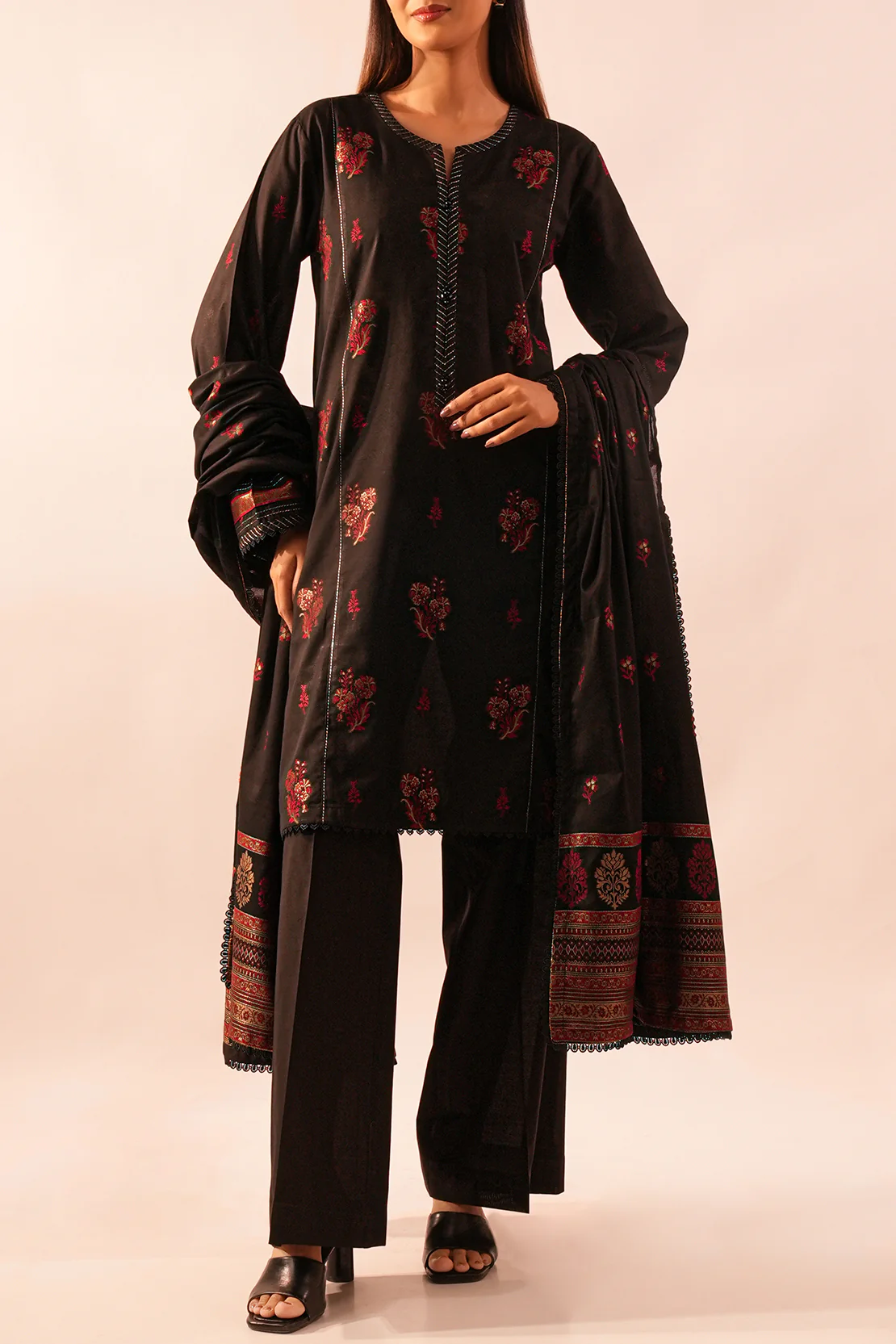 Unstitched Jacquard Cotton 3 Piece - Image 2