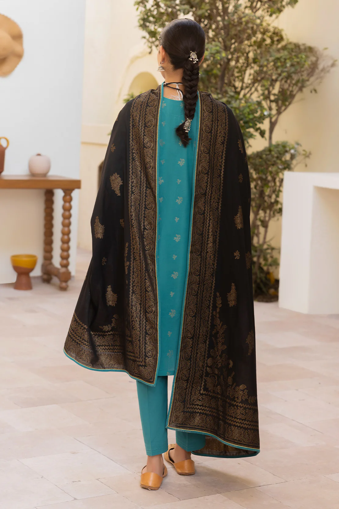 Unstitched Jacquard Cotton 3 Piece - Image 5