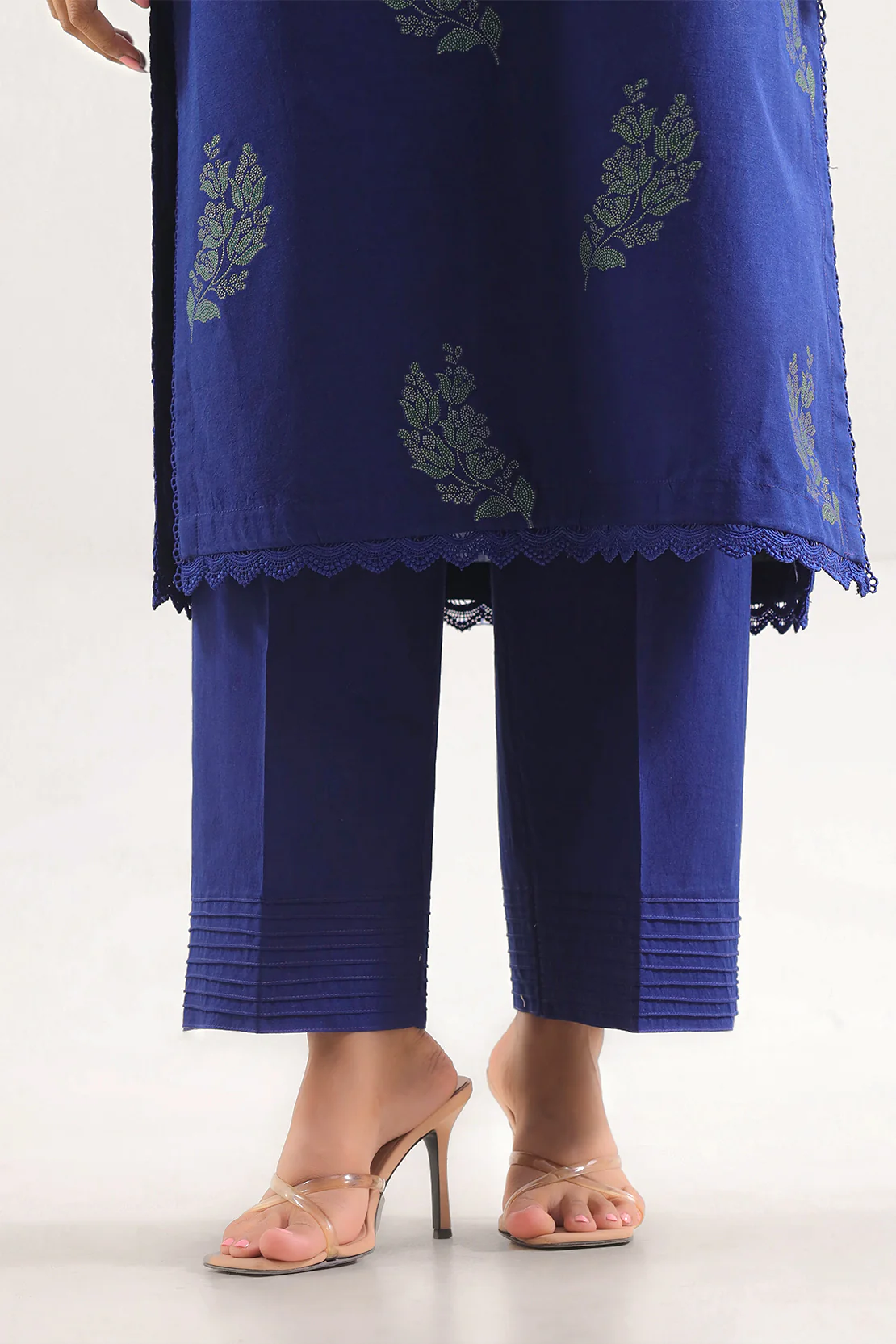 Unstitched Jacquard Cotton 3 Piece - Image 5