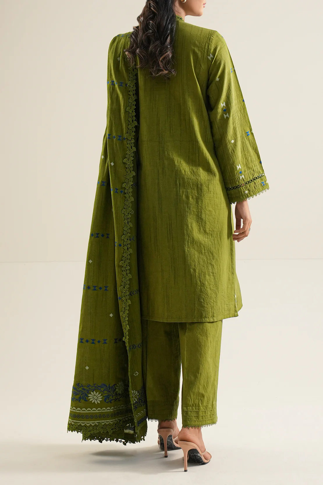 Unstitched Jacquard Cotton 3 Piece - Image 4