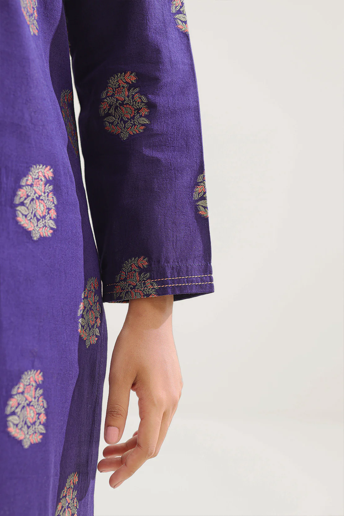 Unstitched Jacquard Cotton 3 Piece - Image 6