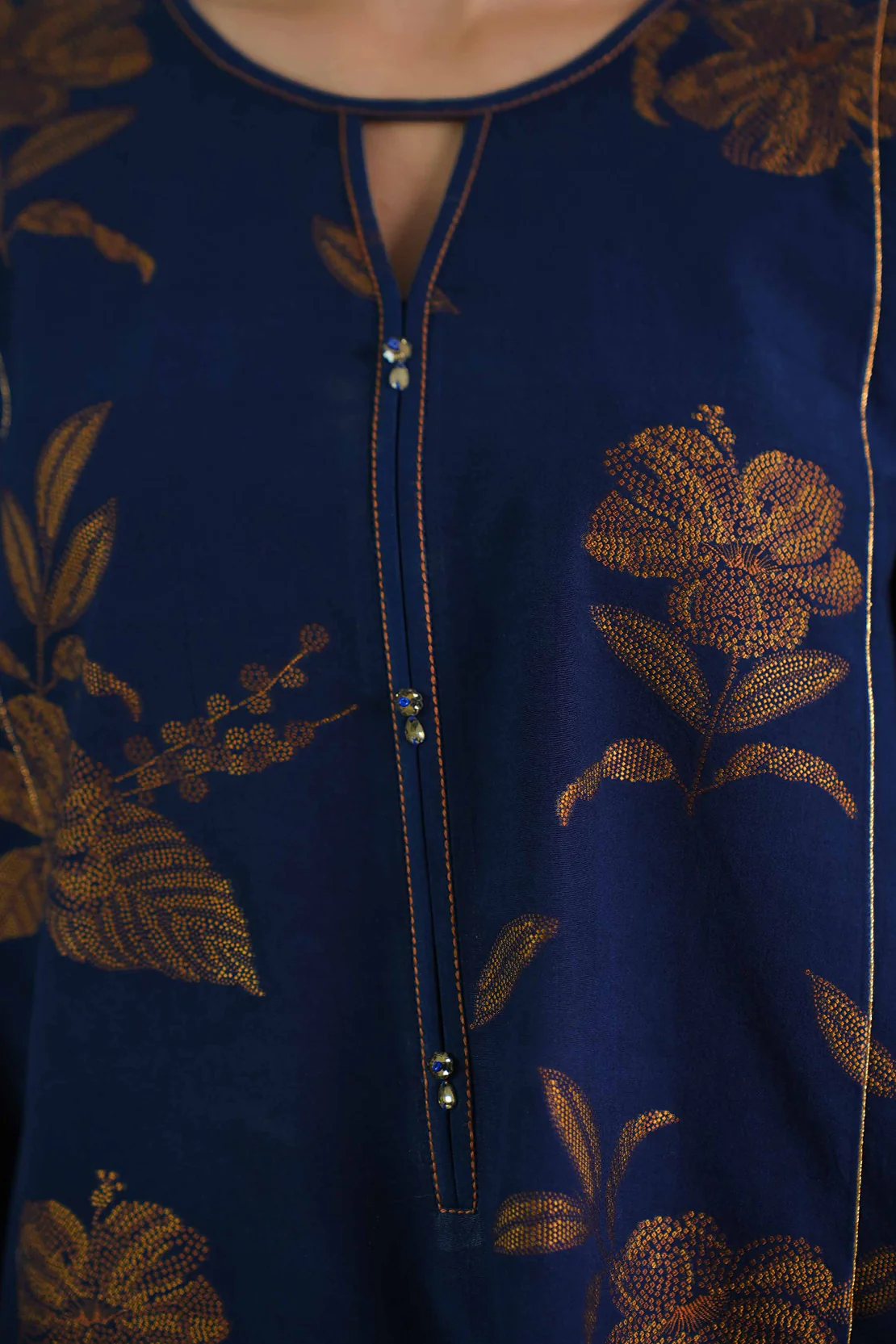 Unstitched Jacquard Cotton 3 Piece - Image 3
