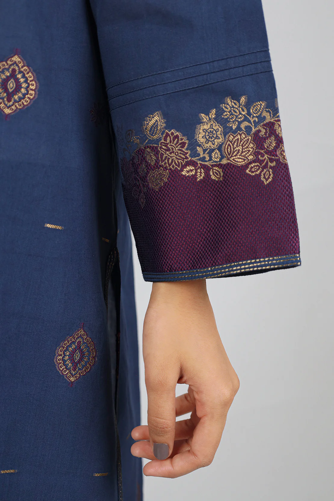 Unstitched Jacquard Cotton 3 Piece - Image 5