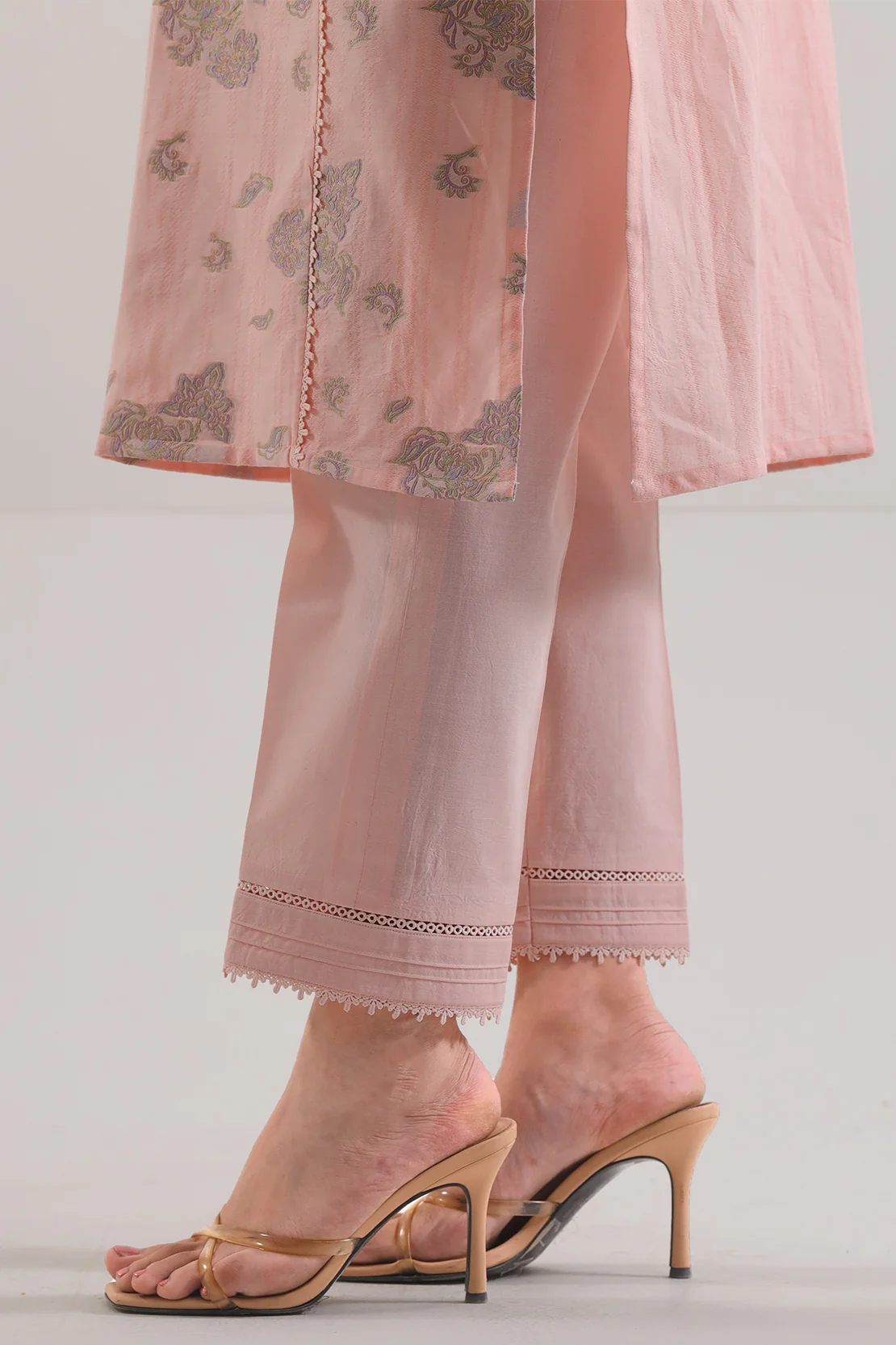 Unstitched Jacquard Cotton 3 Piece - Image 5