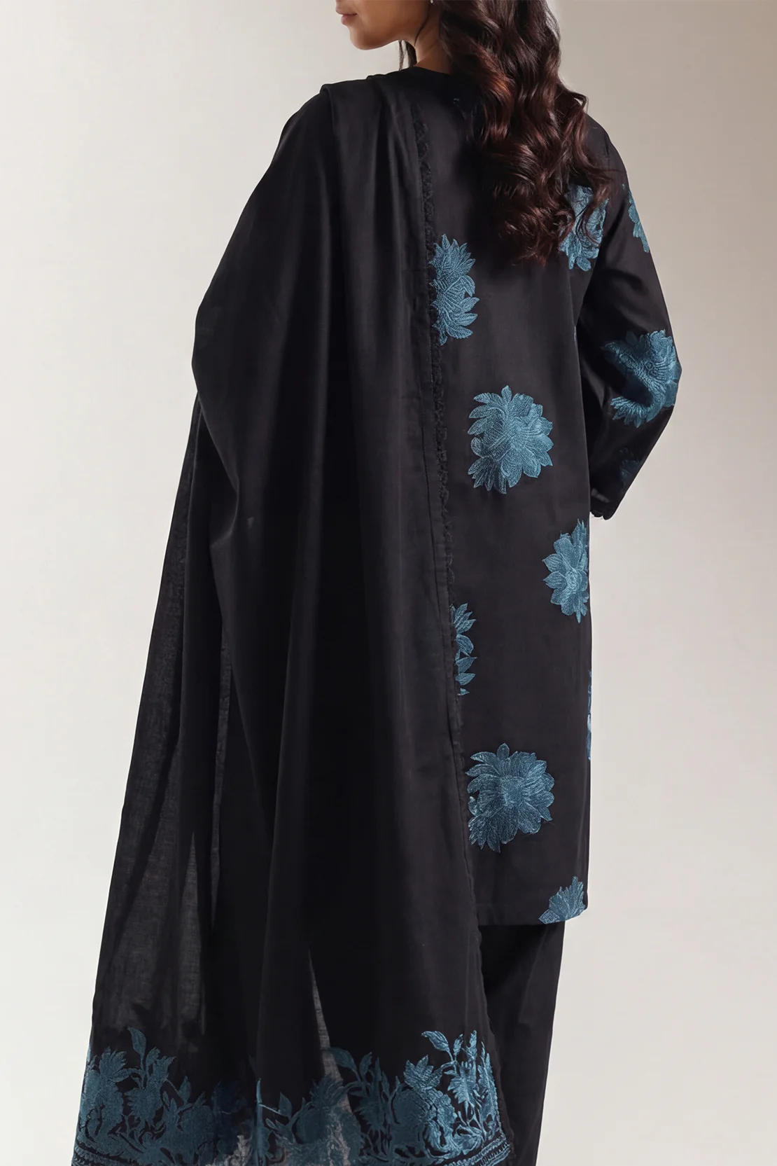 Unstitched Jacquard Cotton 3 Piece - Image 3