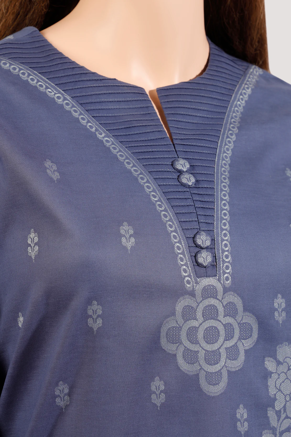 Unstitched Jacquard Cotton Shirt - Image 4