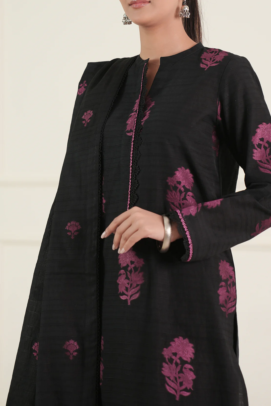 Unstitched Jacquard Cotton Shirt - Image 5