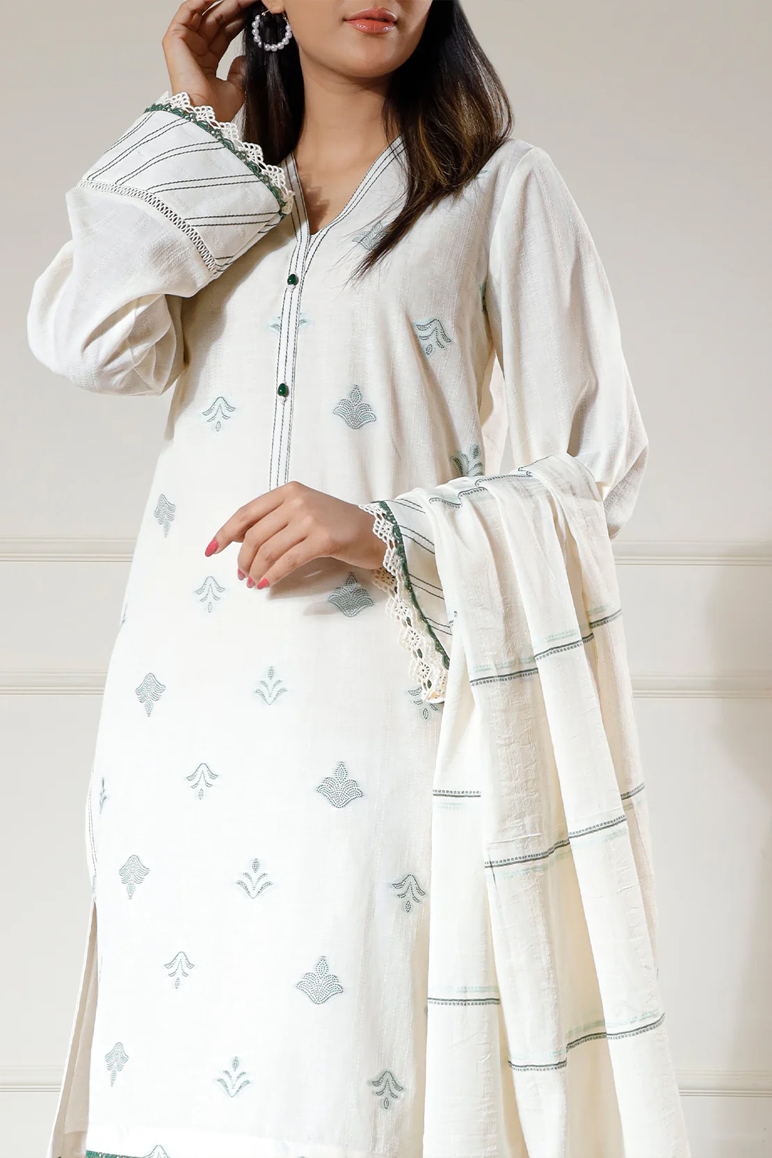 Unstitched Jacquard Cotton Shirt - Image 4