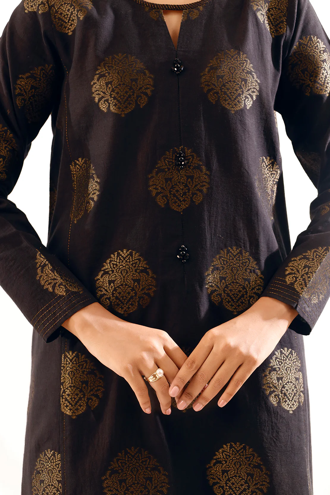 Unstitched Jacquard Cotton Shirt - Image 2