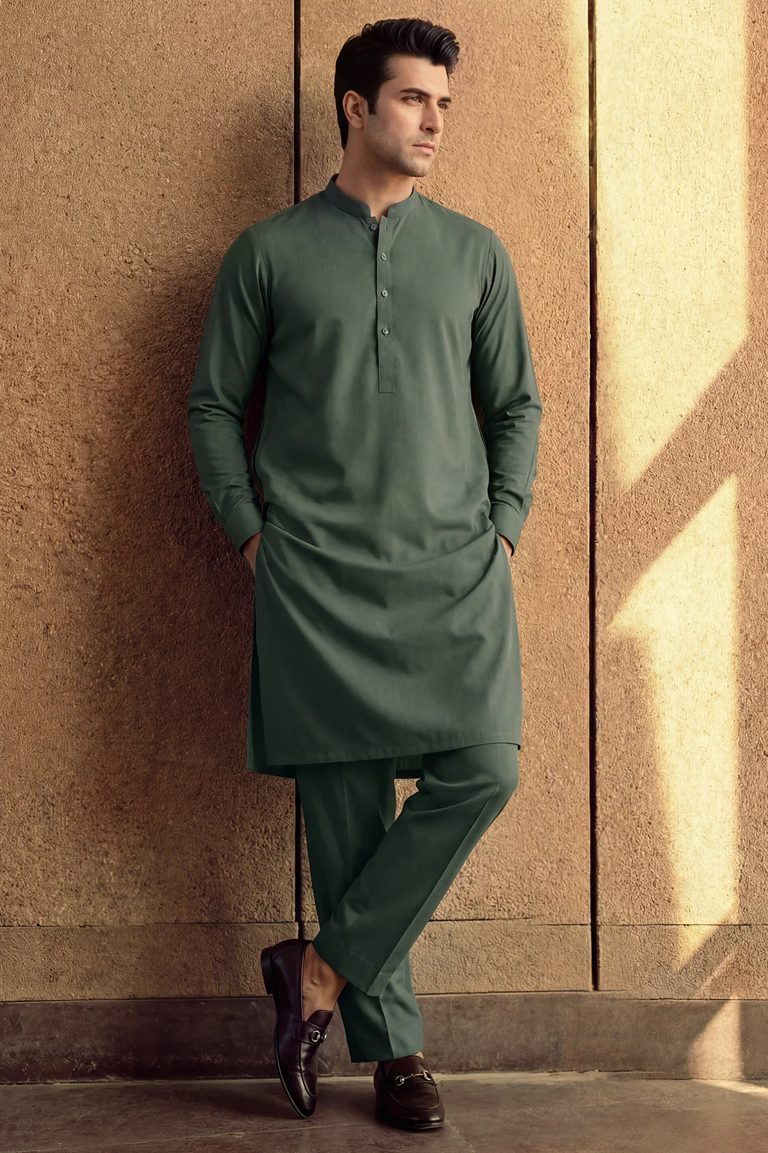 Unstitched Premium Blended Wear Suit