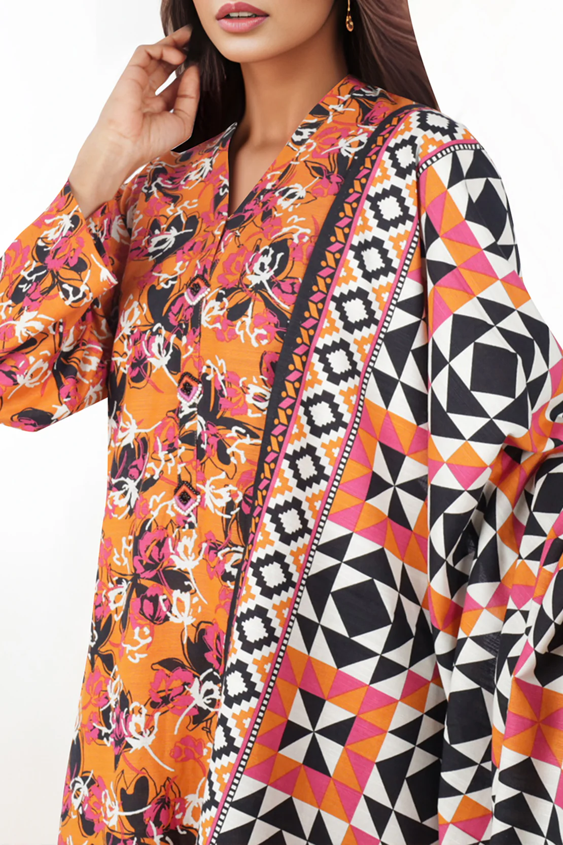 Unstitched Printed Warm Khaddar 3 Piece - Image 2
