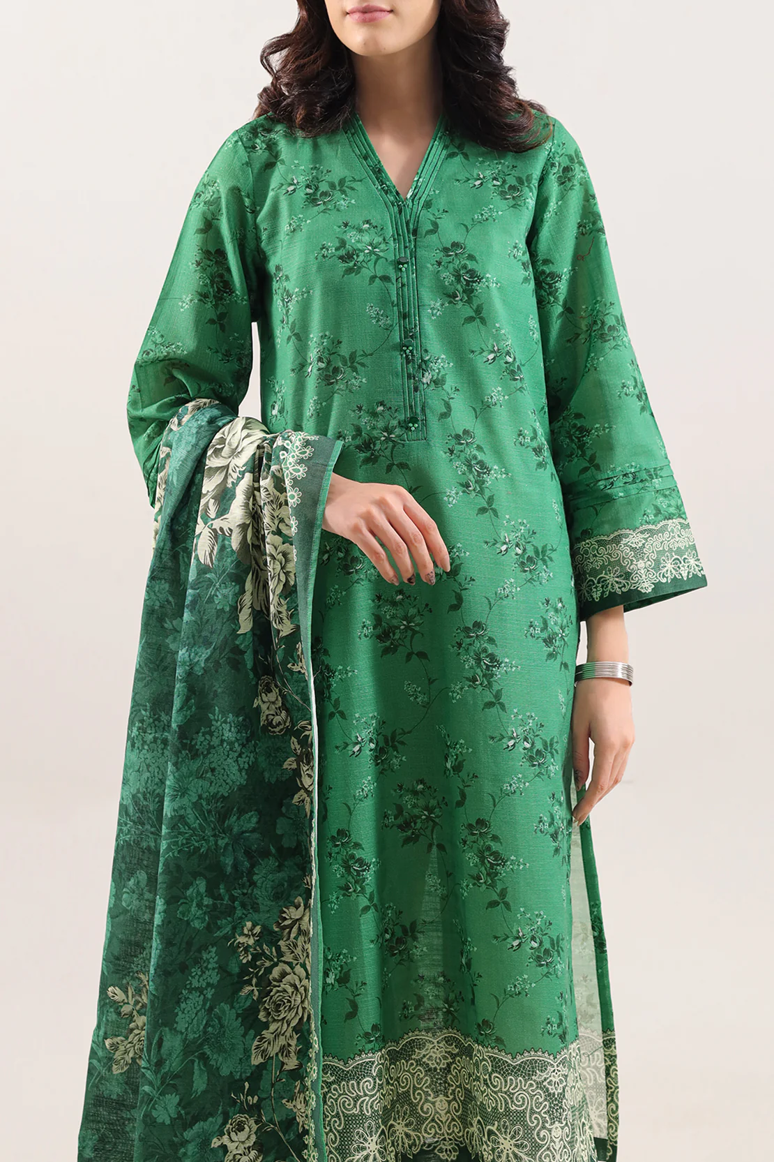 Unstitched Printed Warm Khaddar 3 Piece - Image 3