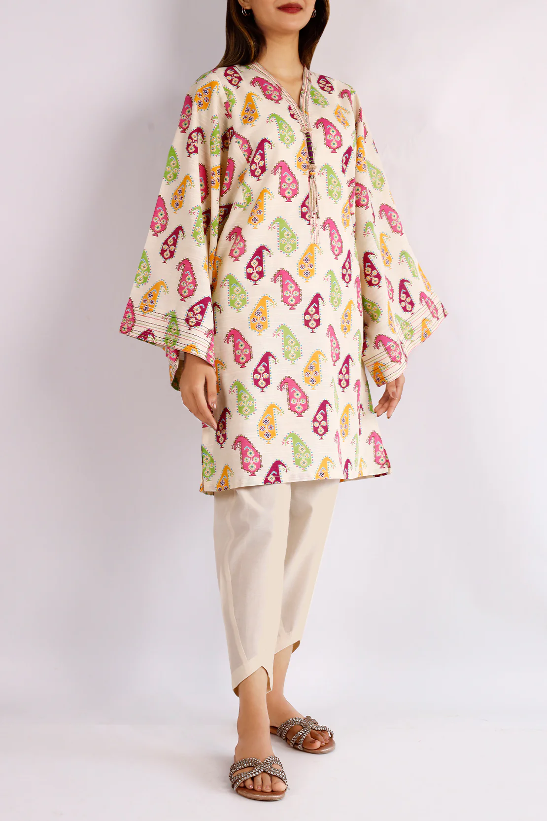 Unstitched Printed Warm Khaddar 3 Piece - Image 2