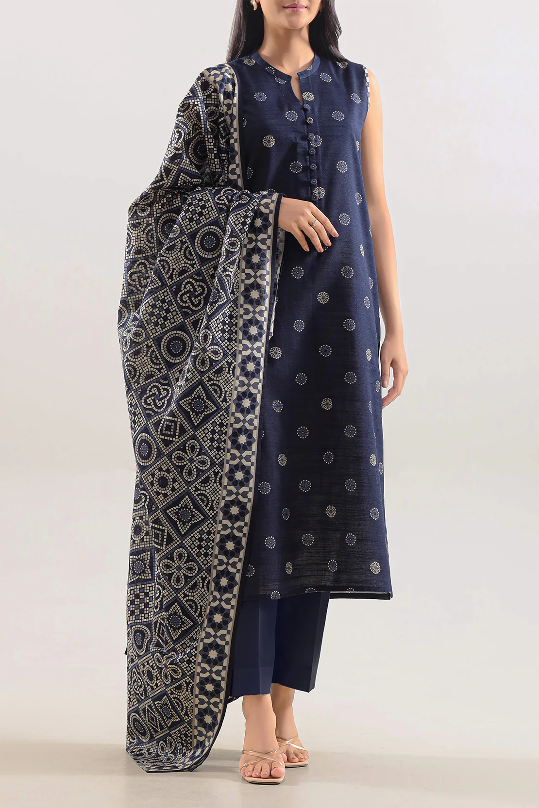 Unstitched Printed Cotton Khaddar 3 Piece