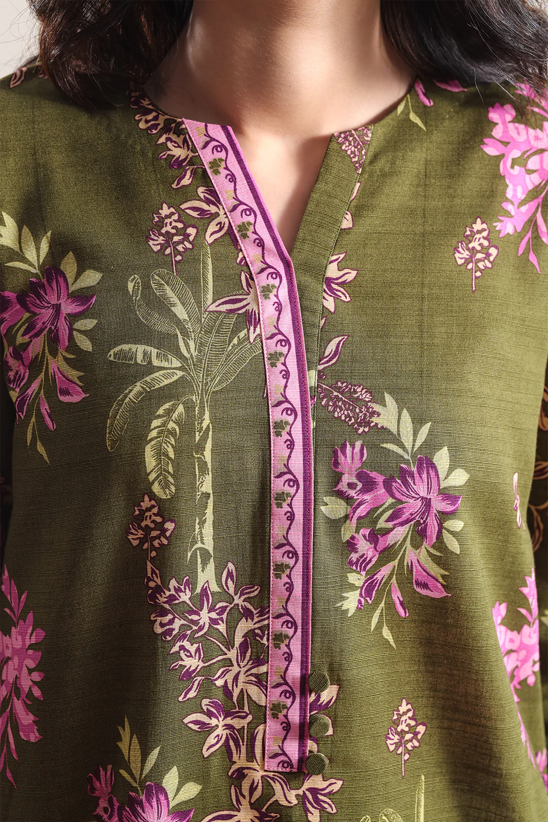 Unstitched Printed Warm Khaddar 3 Piece - Image 4