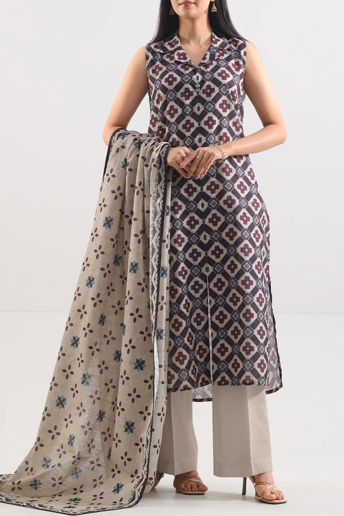 Unstitched Printed Warm Khaddar 3 Piece