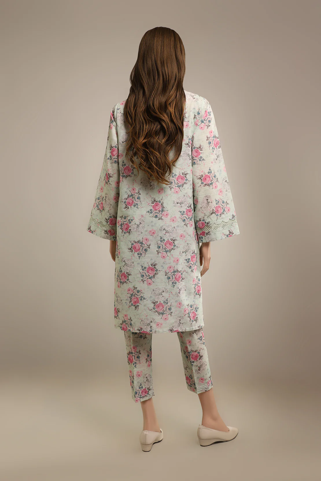 Unstitched Printed Khaddar 2 Piece (Shirt/Trouser) - Image 3