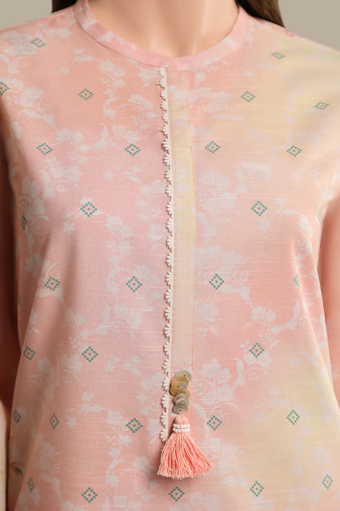 Unstitched Printed Khaddar 2 Piece (Shirt/Trouser) - Image 3