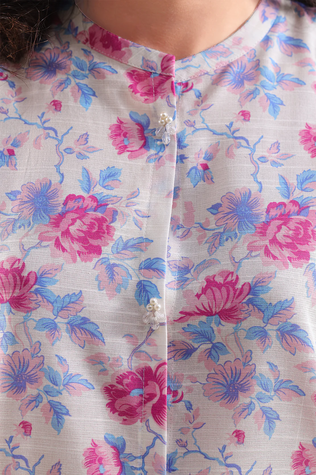 Unstitched Printed Khaddar 2 Piece (Shirt/Trouser) - Image 3