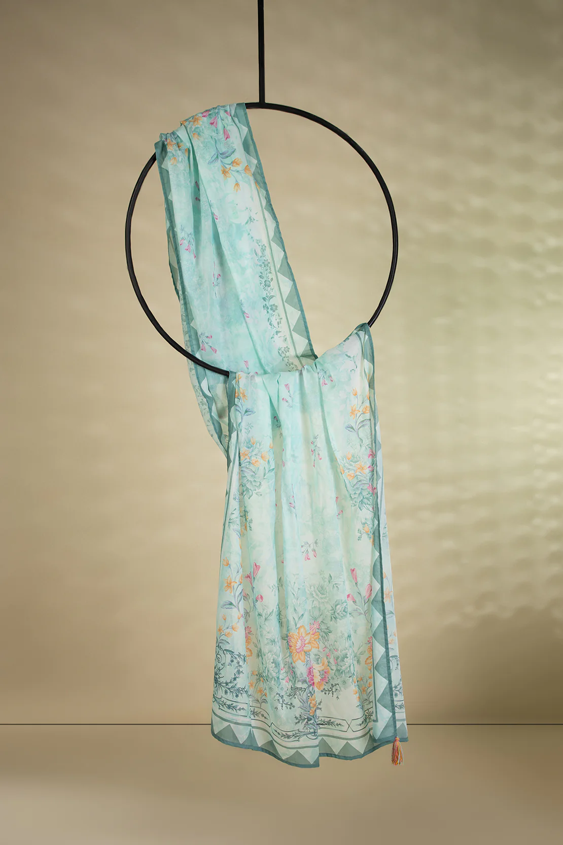 Unstitched Printed Lawn 2 Piece (Shirt/Dupatta) - Image 5