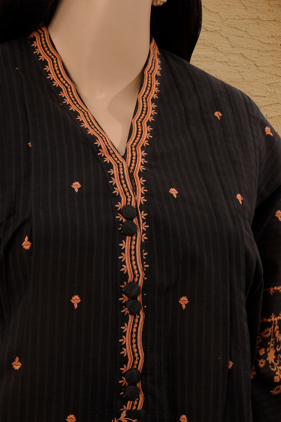 Unstitched Printed Lawn 2 Piece (Shirt/Trouser) - Image 3