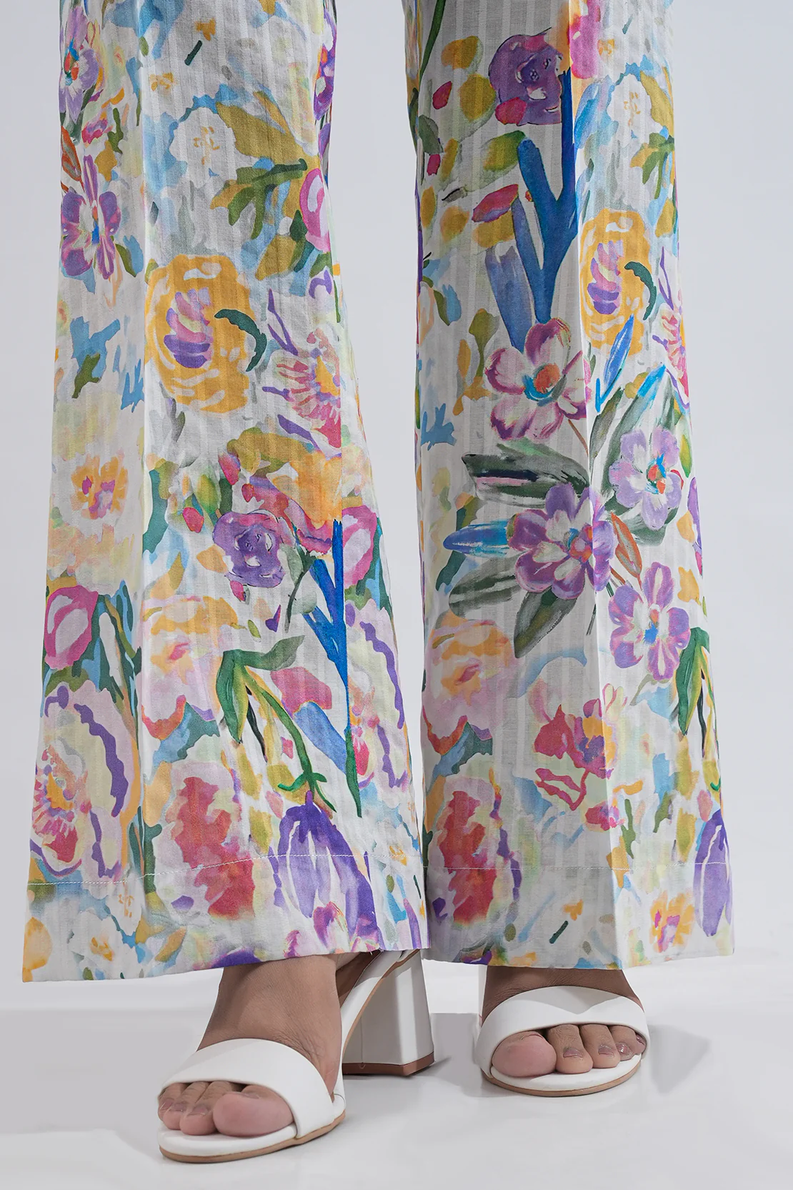 Unstitched Printed Lawn 2 Piece (Shirt/Trouser) - Image 8