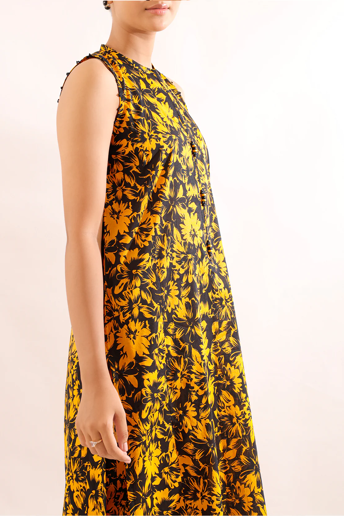 Unstitched Printed Lawn 2 Piece (Shirt/Trouser) - Image 5