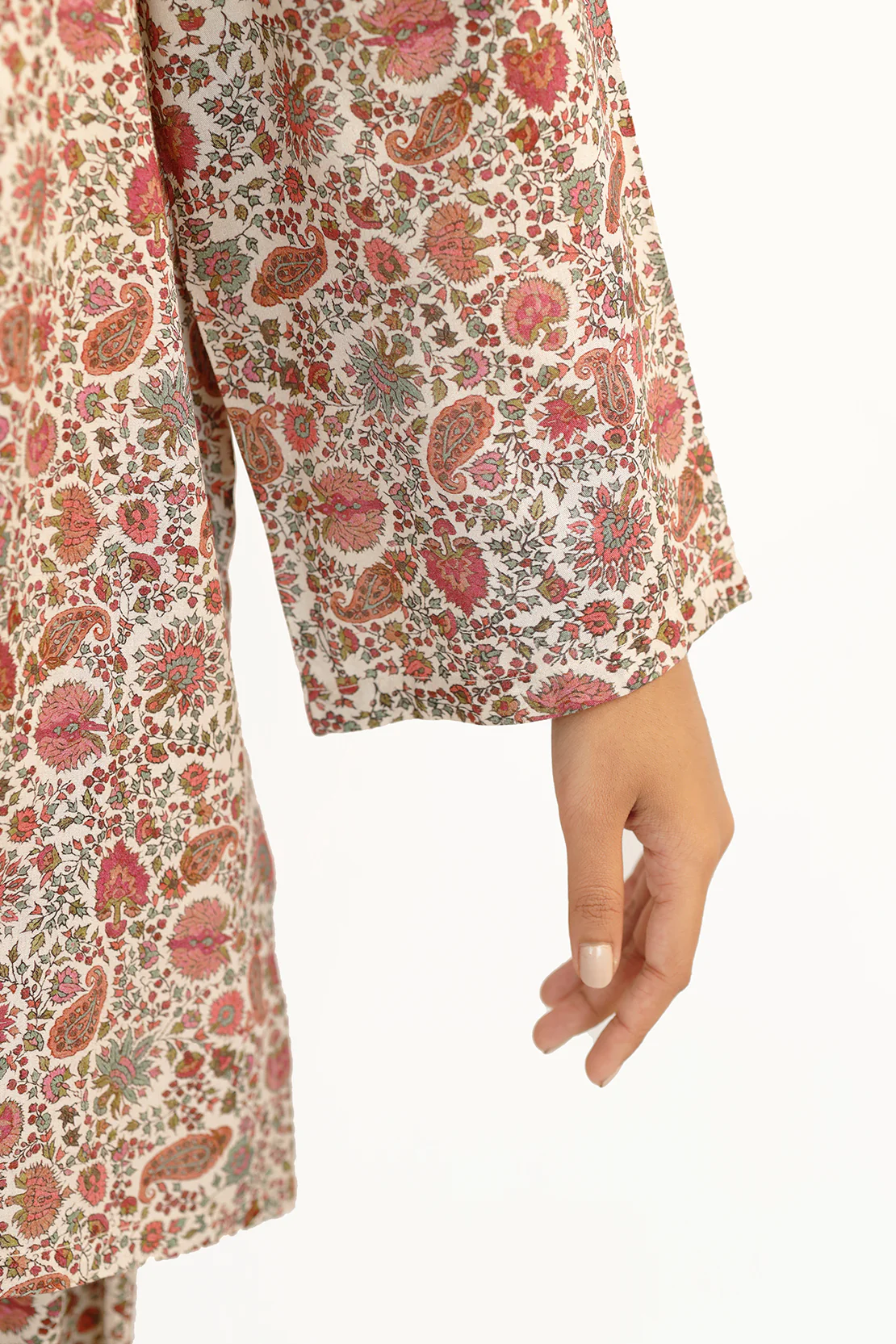 Unstitched Printed Lawn 2 Piece (Shirt/Trouser) - Image 3