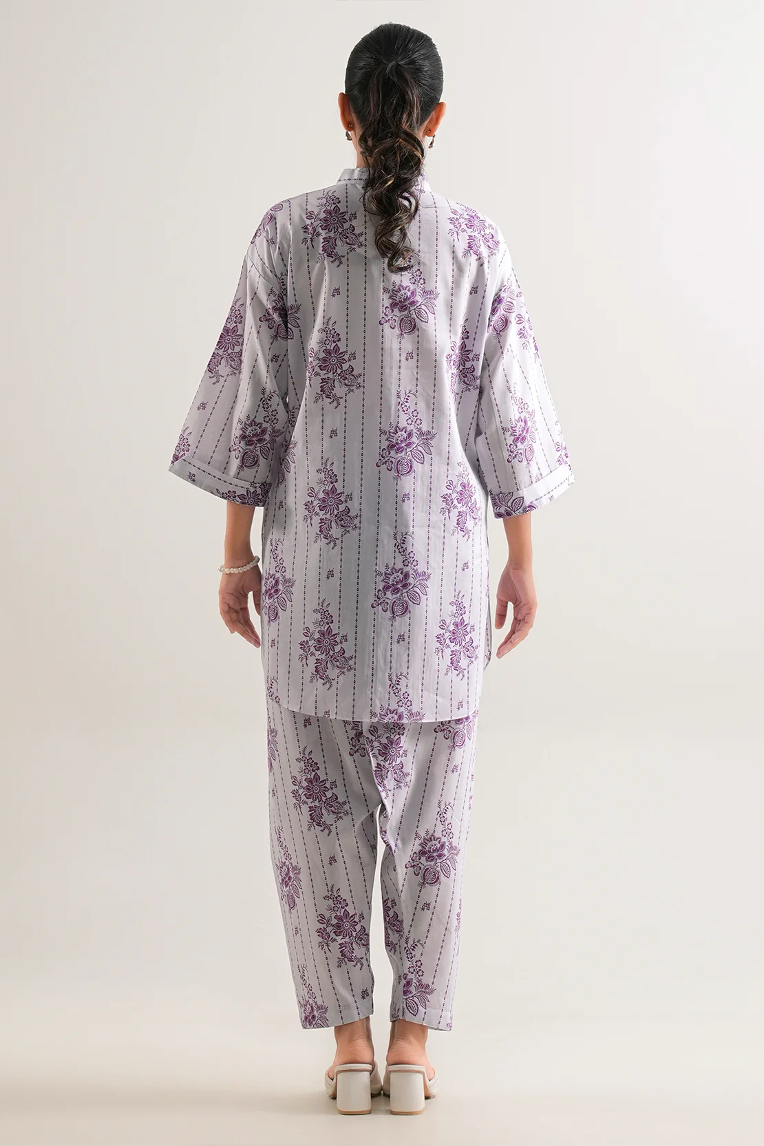 Unstitched Printed Lawn 2 Piece (Shirt/Trouser) - Image 3