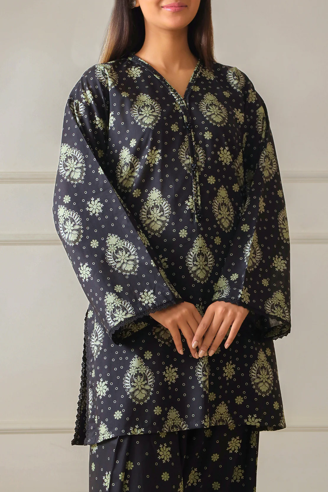 Unstitched Printed Lawn 2 Piece (Shirt/Trouser) - Image 4